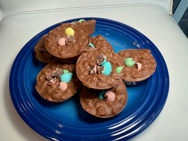 Chocolate Peanut Butter Crispy Cups