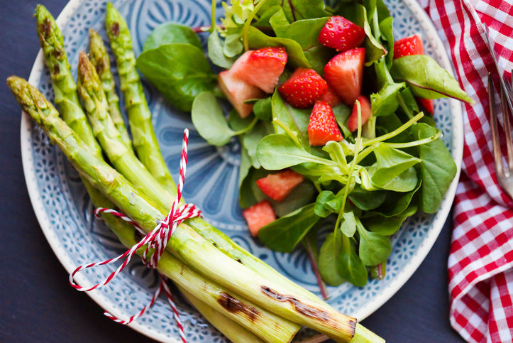 Your Body Already Knows It's Spring (And It Doesn't Need a Cleanse to Prove It)